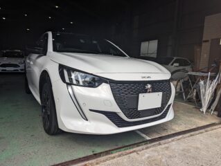 Peugeot208GT（プジョー208GT）　大阪府堺市のY様にご納車