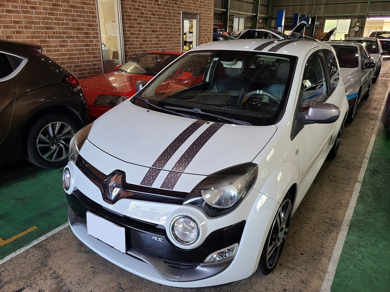 特別販売車両｜Renault Twingo Gordini(ルノー トゥインゴ ゴルディーニ)｜乗り出し価格税込み1,350,000円