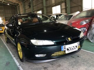 Peugeot406Coupe（プジョー 406 クーペ）のフロントバンパー修理｜大阪府大阪市のY様
