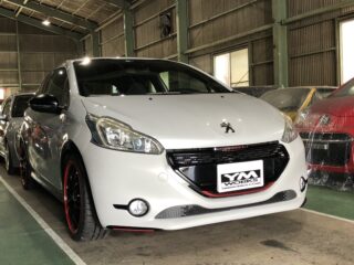 プジョー208（Peugeot 208）のサスペンション交換｜大阪府高槻市のN様