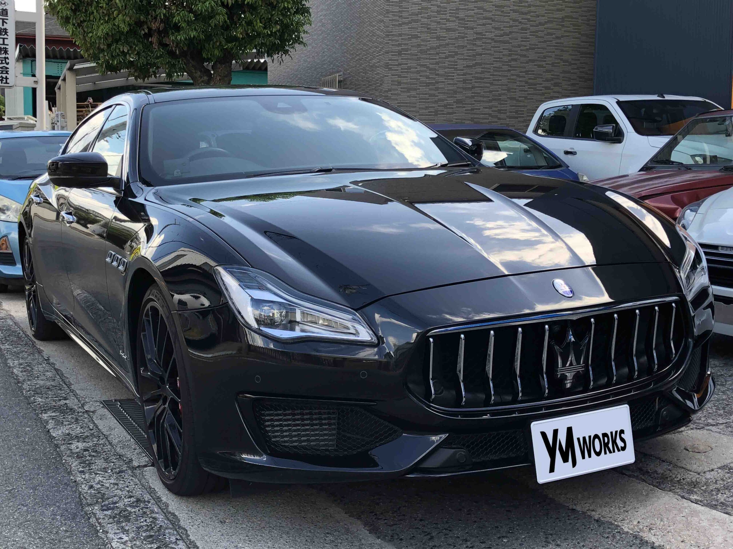 マセラティ クワトロポルテ （Maserati Quattroporte）の車検 | 大阪府大阪市のN様