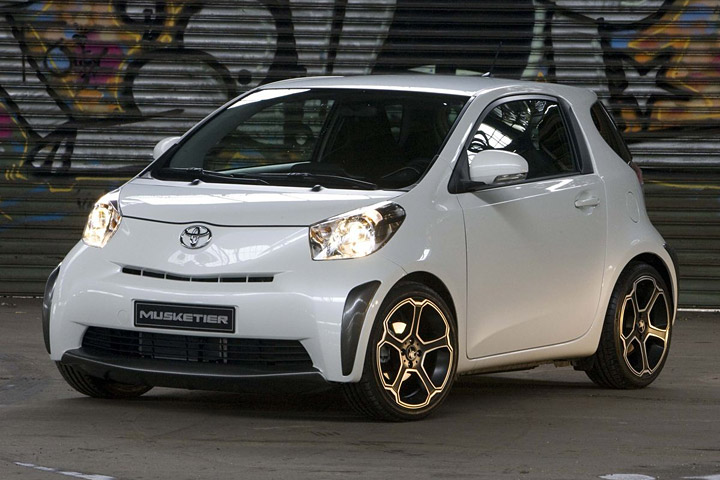 MUSKETIER TOYOTA IQ “Vertical”