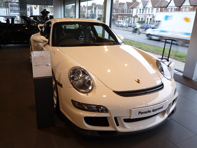 認定中古車の911 GT3