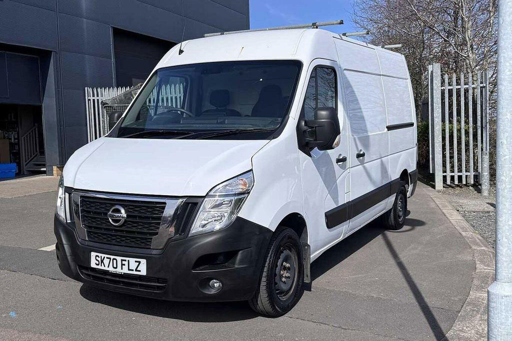 特選輸入車 Vol.699 日産 NV400 L2H2(NISSAN NV400)|イギリス中古車販売