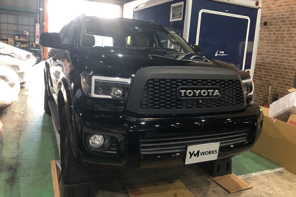 トヨタ セコイア（Toyota Sequoia）のエンジンオイル交換｜大阪府堺市のY様