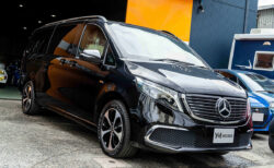 メルセデスベンツ EQV センザティ ジェットクラス（Mercedes-Benz EQV Senzati Jet Class）　東京都のK様にご納車
