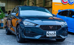 クプラ レオン 1.5TSI V1 エステート（CUPRA Leon 1.5TSI V1 Estate）を大阪府大阪市のT様にご納車