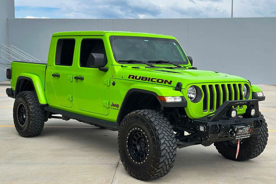 特選輸入車 Vol.706 ジープ グラディエーター ルビコン クルーキャブ 4x4(Jeep Gladiator Rubicon Crew Cab 4x4)|無骨で頼れるアメリカンピックアップ|米国中古車販売