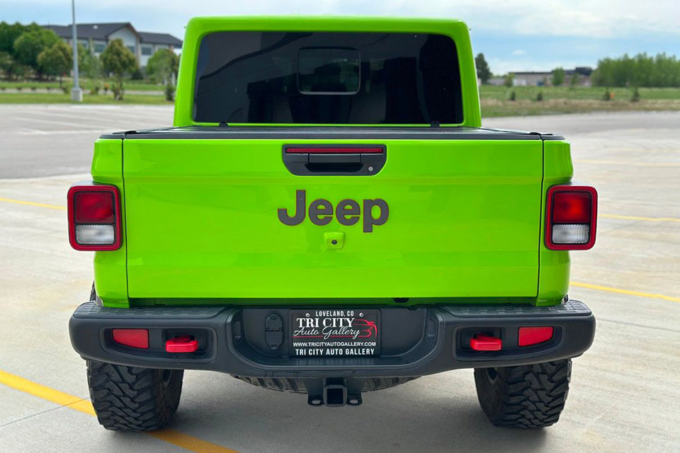 特選輸入車 Vol.706 ジープ グラディエーター ルビコン クルーキャブ 4x4(Jeep Gladiator Rubicon Crew Cab 4x4)|無骨で頼れるアメリカンピックアップ|米国中古車販売