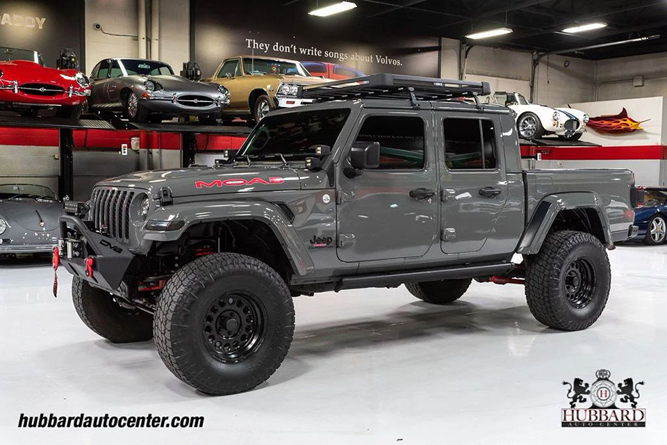 特選輸入車 Vol.708 ジープ グラディエーター スポーツ クルーキャブ 4x4(Jeep Gladiator Sport Crew Cab 4x4)|本格カスタム多数のピックアップ|米国中古車販売
