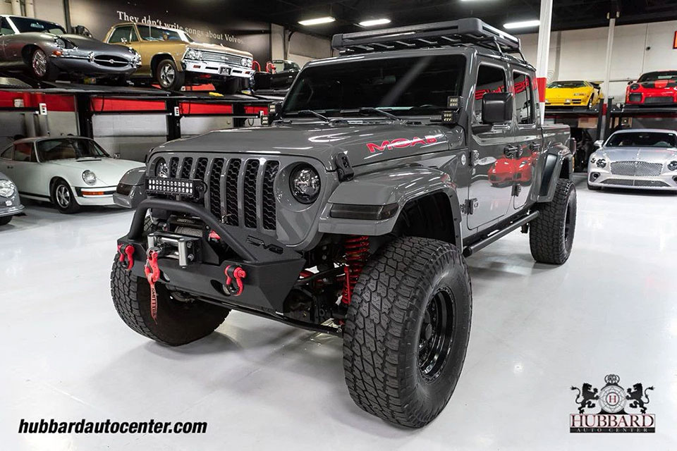 特選輸入車 Vol.708 ジープ グラディエーター スポーツ クルーキャブ 4x4(Jeep Gladiator Sport Crew Cab 4x4)|本格カスタム多数のピックアップ|米国中古車販売