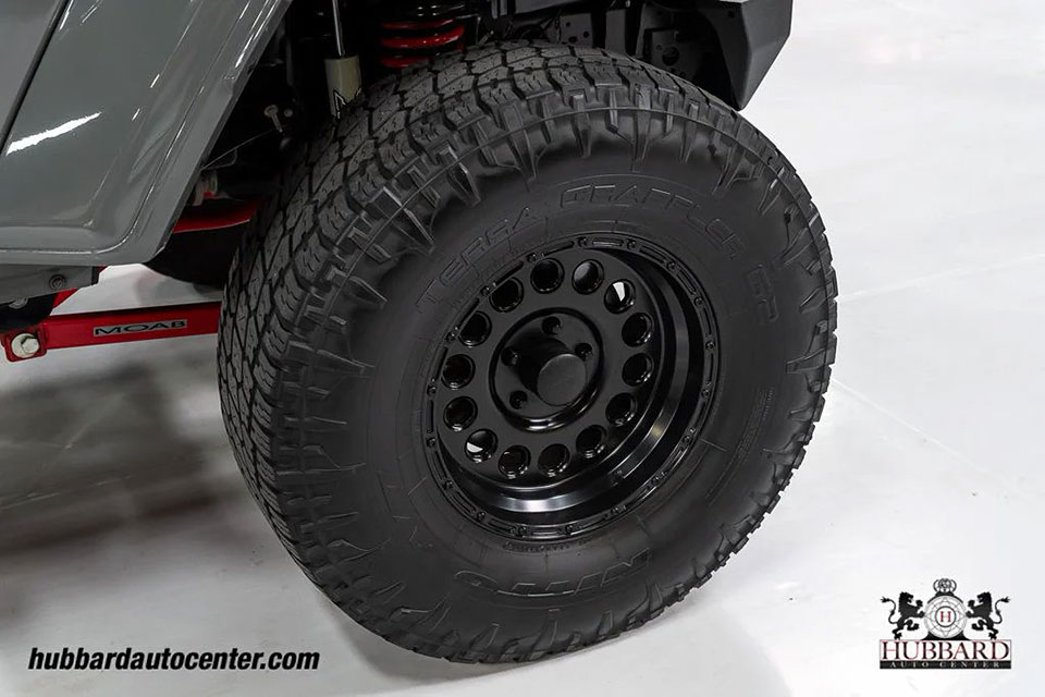 特選輸入車 Vol.708 ジープ グラディエーター スポーツ クルーキャブ 4x4(Jeep Gladiator Sport Crew Cab 4x4)|本格カスタム多数のピックアップ|米国中古車販売