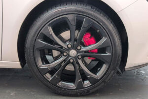 特選輸入車 Vol.714 ボクスホール カスケーダ 1.4i ターボ エリート 6MT（Vauxhall Cascada 1.4 Turbo Elite 6MT） | お洒落で実用的な4シーターカブリオレ｜イギリス中古車販売