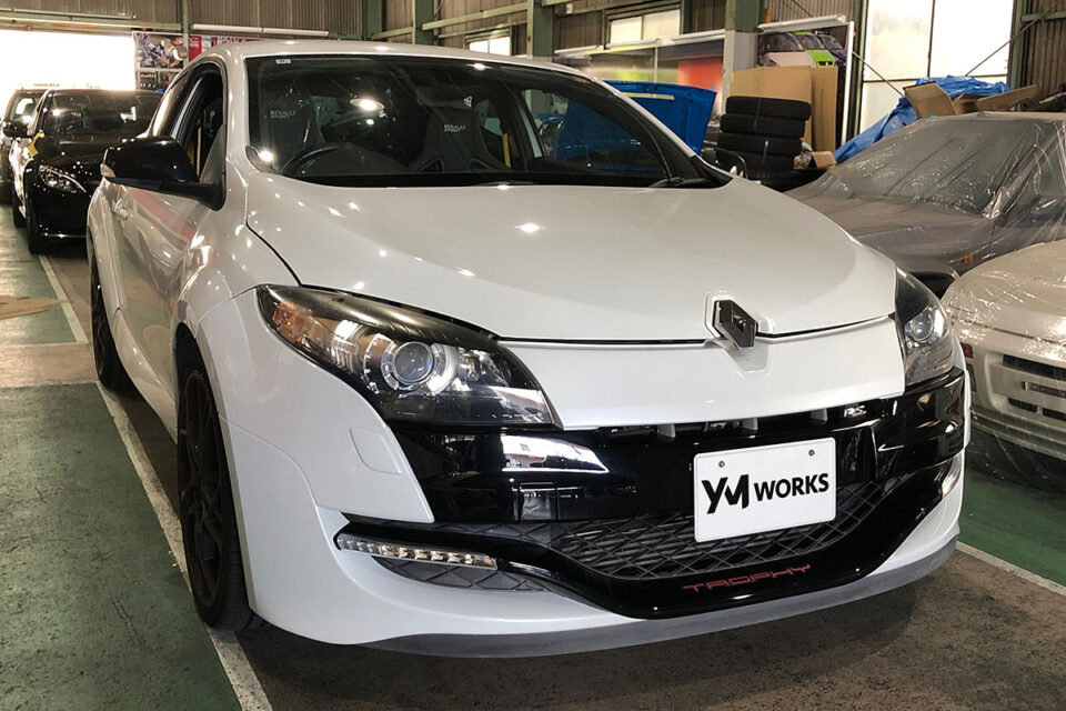 ルノー メガーヌ R.S. Mk3（Renault Mégane R.S. Mk3）の車検 | 奈良県奈良市のT様