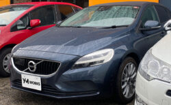 ボルボ V40 D4 (Volvo V40 D4) の車検 | 大阪府大阪市のM様