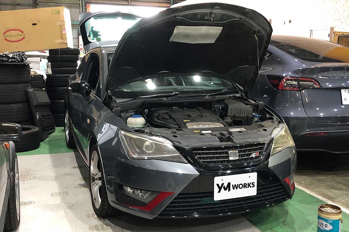 セアト イビザ SC クプラ(SEAT Ibiza SC Cupra)のテールゲート修理