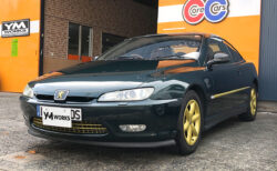 プジョー 406 クーペ（Peugeot 406 Coupe）の車検 | 大阪府大阪市のY様