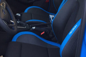 ブルートリムのレカロシート