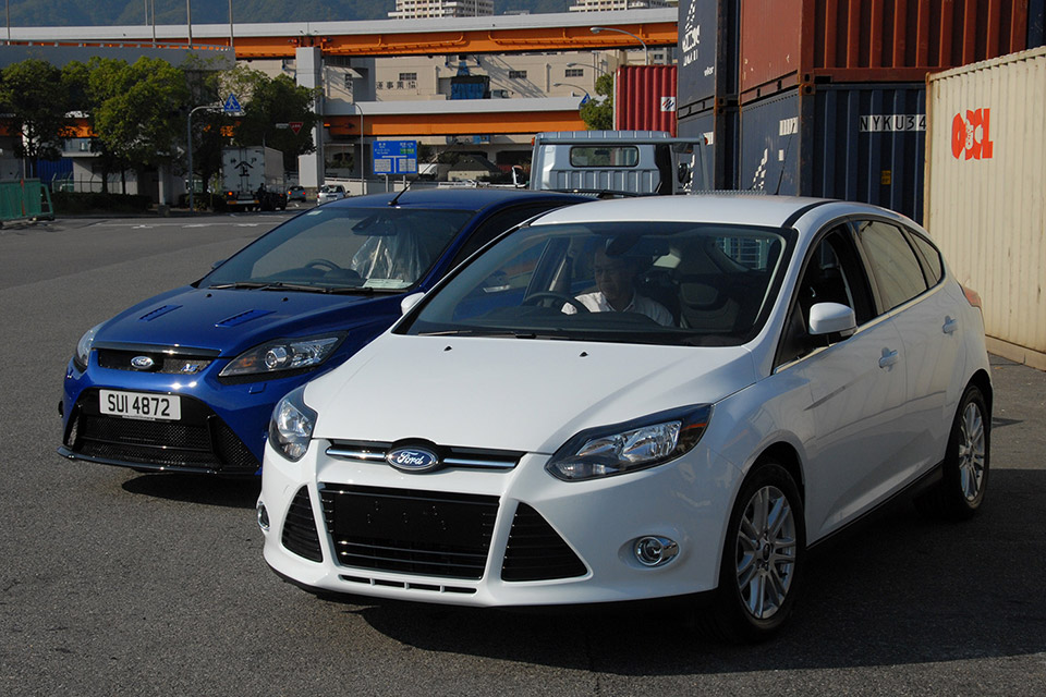 フォード フォーカス Mk3 1.0T エコブースト車とフォーカスRS Mk2 MP350
