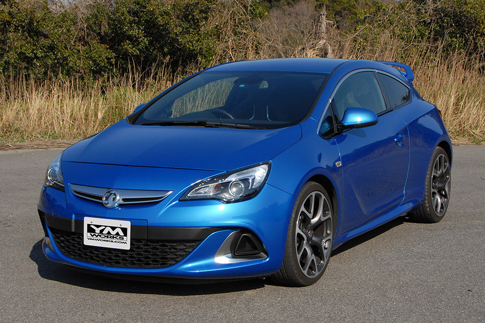 ボクスホール アストラVXR エアロパック、快適で速い大人のホットハッチ