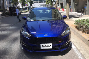 プレミアムカラーのディープインパクトブルー