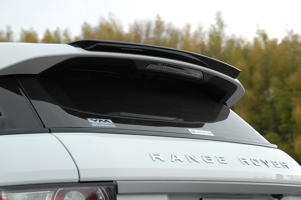 拡張型リアルーフスポイラー