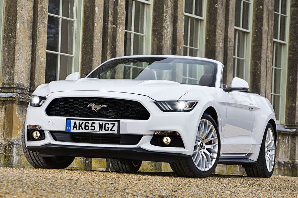 フォード マスタング コンバーチブル