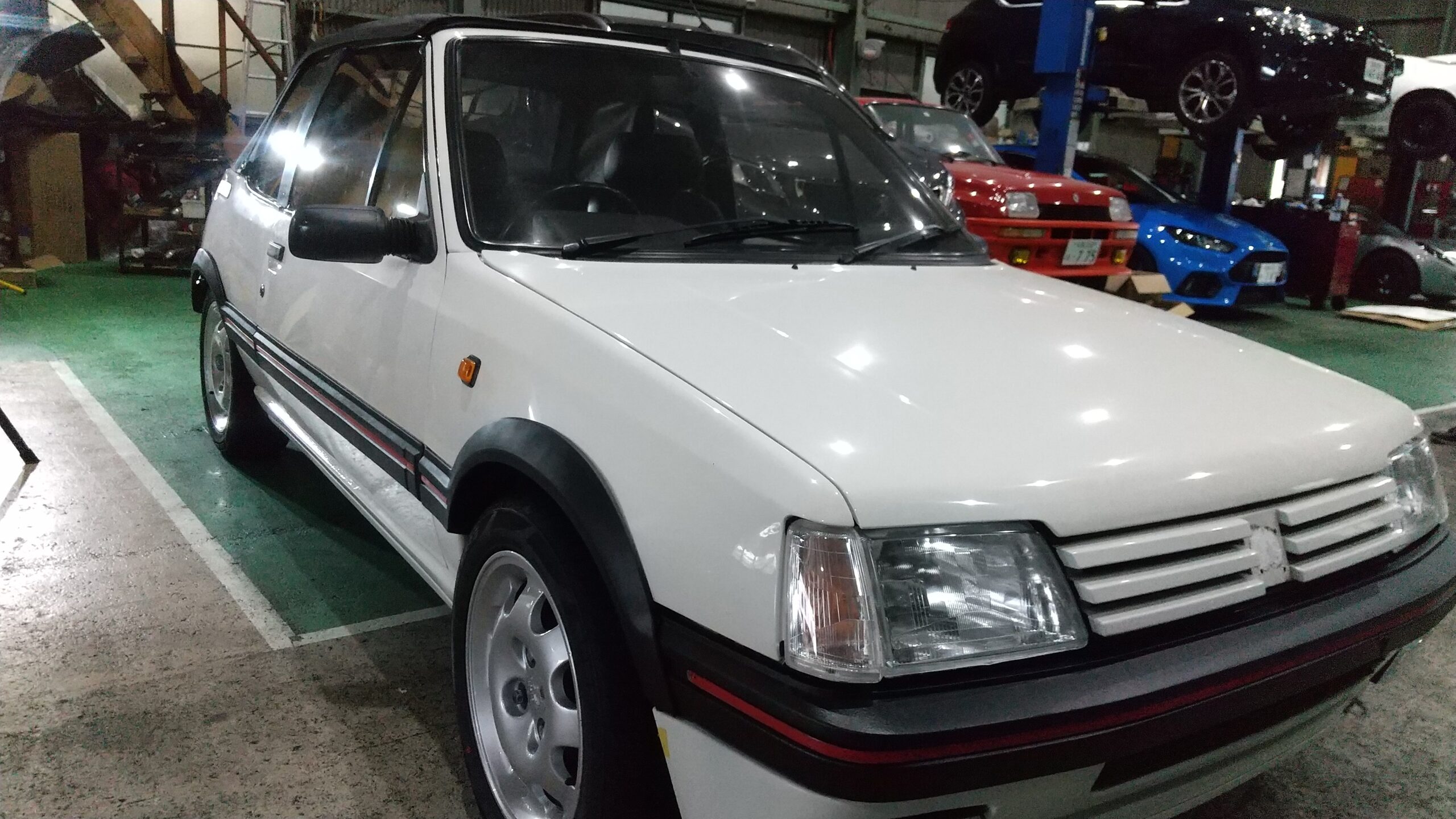 プジョー205CTi 完成まじかです | ワイエムワークス公式｜輸入車・外車