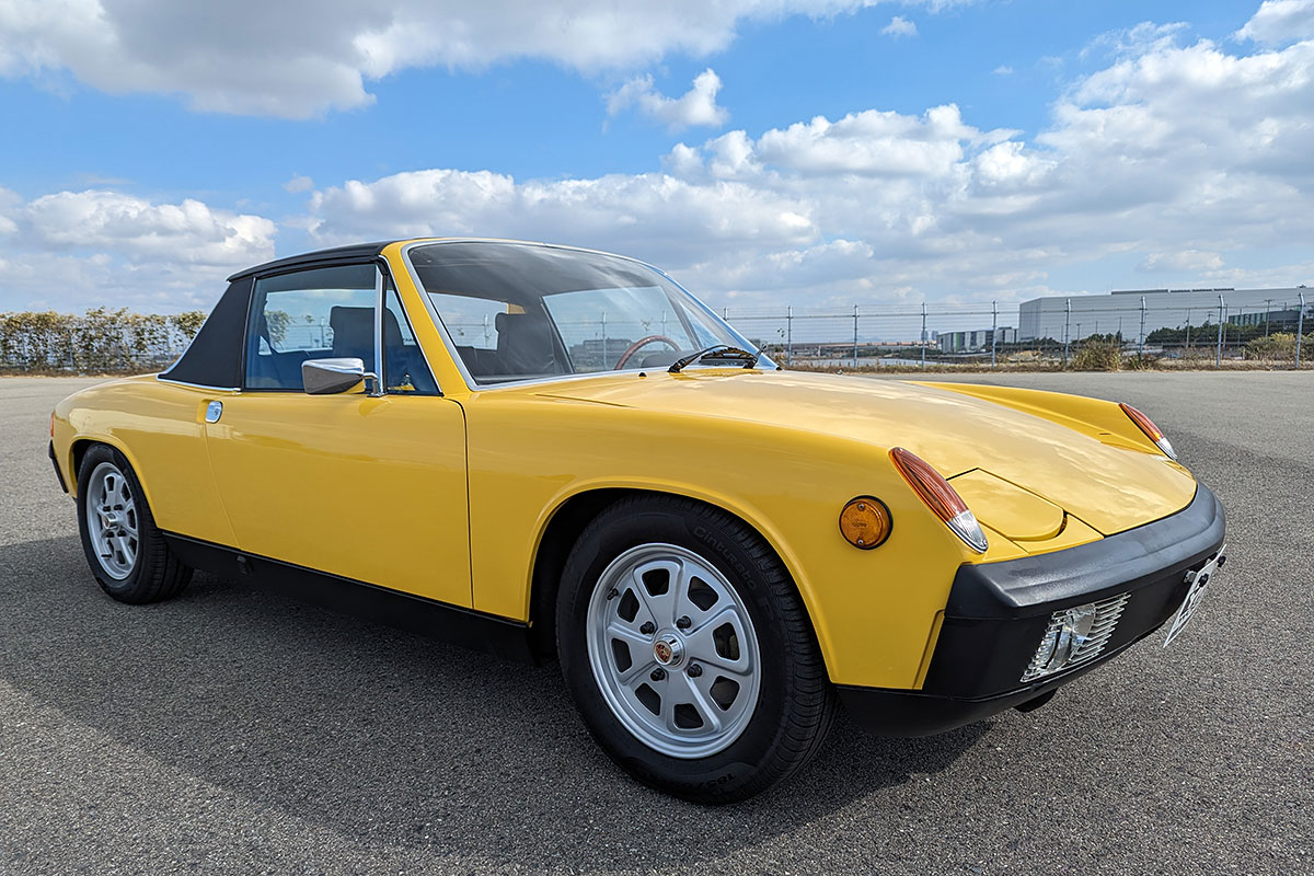 希少PORSCHE 914/6 純正オーナーズマニュアルセット ケース付 当時物 porsche-914-00.jpg