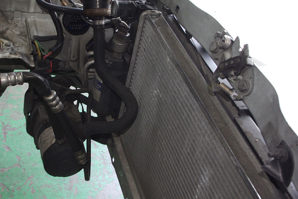 冷却液（クーラント）が漏れる原因と対処法