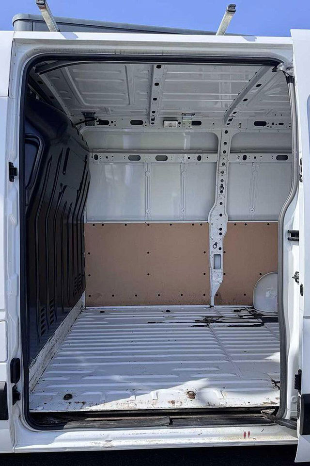 特選輸入車 Vol.699 日産 NV400 L2H2