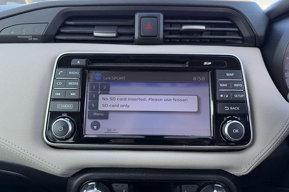 特選輸入車 Vol.701 日産 マイクラ 0.9 IG-T テクナ