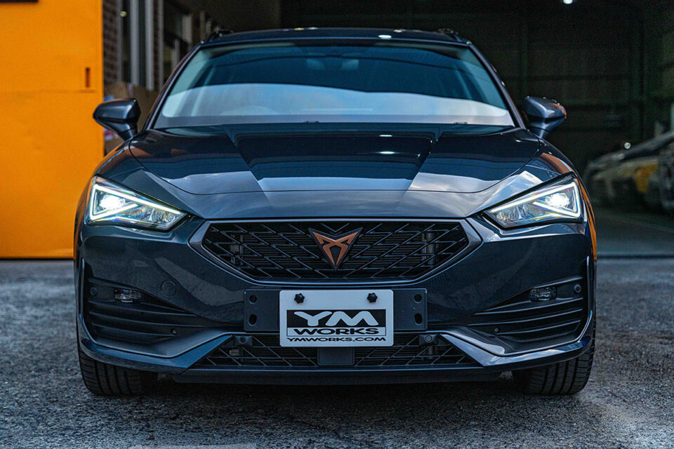 クプラ レオン 1.5TSI V1 エステート（CUPRA Leon 1.5TSI V1 Estate）を大阪府大阪市のT様にご納車