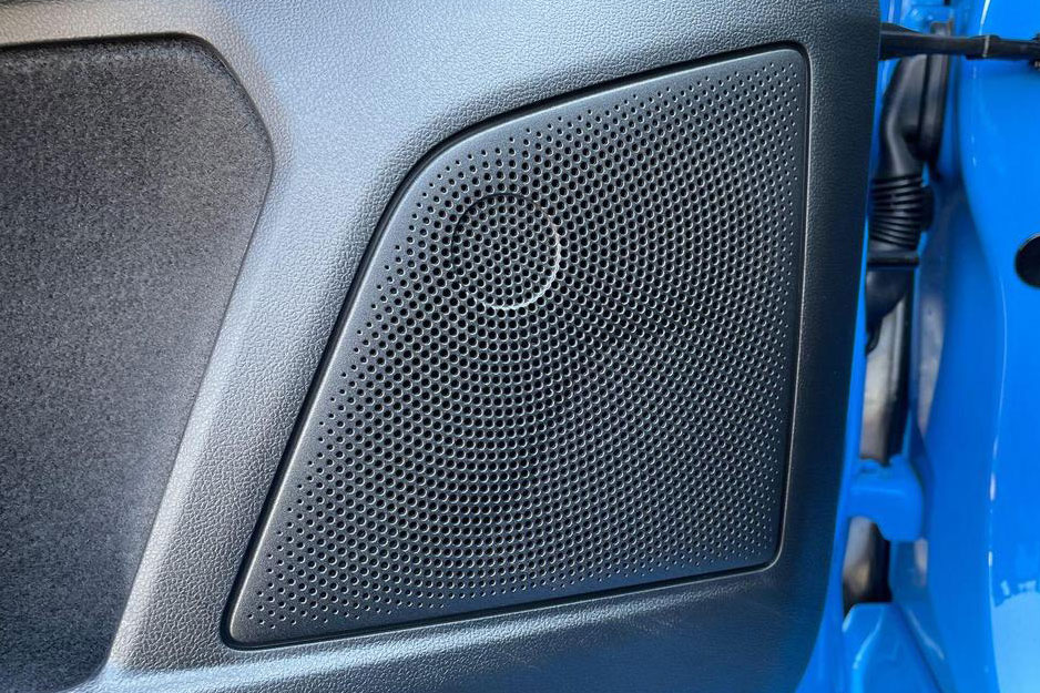 特選輸入車 Vol.705 フォード フォーカス ST エディション (Ford Focus ST Edition)｜VWゴルフと並ぶベンチマークカー、2025/11生産終了｜イギリス新車販売