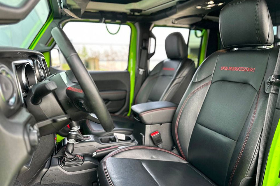 特選輸入車 Vol.706 ジープ グラディエーター ルビコン クルーキャブ 4x4（Jeep Gladiator Rubicon Crew Cab 4x4）｜無骨で頼れるアメリカンピックアップ｜米国中古車販売