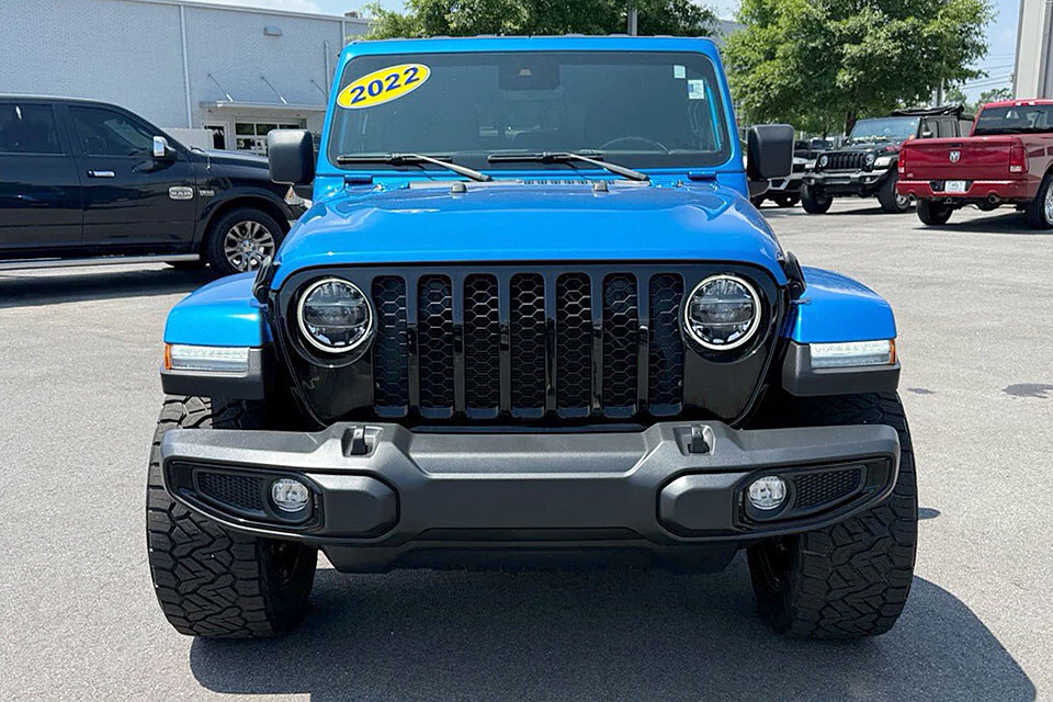 特選輸入車 Vol.707 ジープ グラディエーター ウィリス クルーキャブ 4x4（JEEP Gladiator Willys Crew Cab 4x4）| キャノピー装備の本格オフローダー｜米国中古車販売