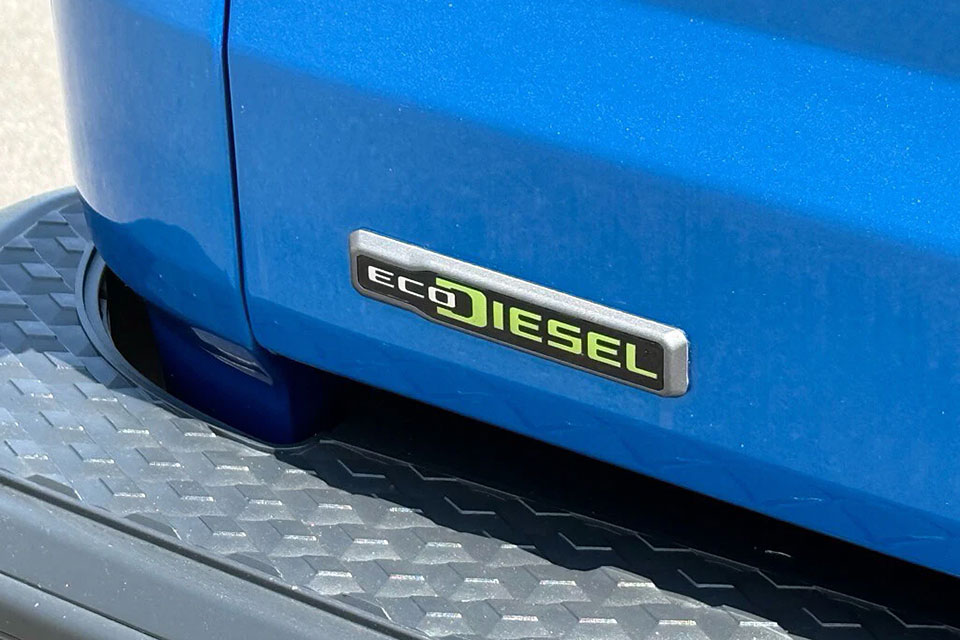 特選輸入車 Vol.707 ジープ グラディエーター ウィリス クルーキャブ 4x4（JEEP Gladiator Willys Crew Cab 4x4）| キャノピー装備の本格オフローダー｜米国中古車販売