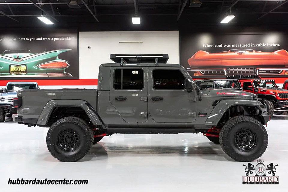 特選輸入車 Vol.708 ジープ グラディエーター スポーツ クルーキャブ 4x4（Jeep Gladiator Sport Crew Cab 4x4）｜本格カスタム多数のピックアップ｜米国中古車販売