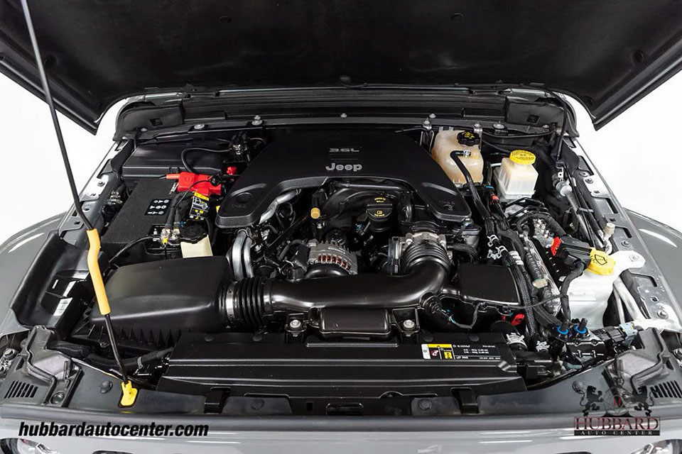 特選輸入車 Vol.708 ジープ グラディエーター スポーツ クルーキャブ 4x4（Jeep Gladiator Sport Crew Cab 4x4）｜本格カスタム多数のピックアップ｜米国中古車販売