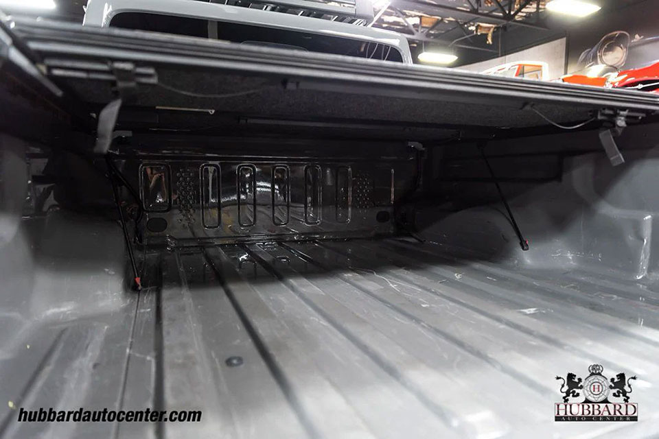 特選輸入車 Vol.708 ジープ グラディエーター スポーツ クルーキャブ 4x4（Jeep Gladiator Sport Crew Cab 4x4）｜本格カスタム多数のピックアップ｜米国中古車販売