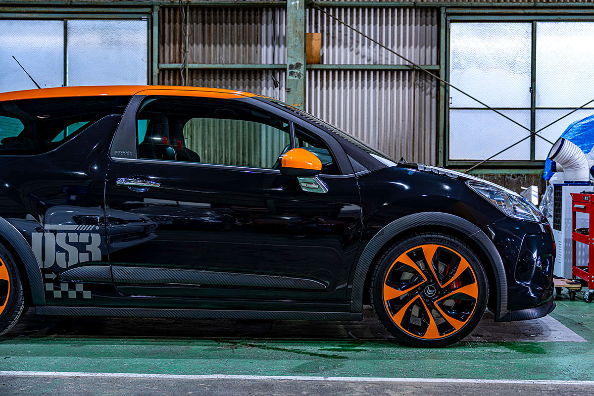 ガラスコーティング施工事例｜シトロエン DS3 レーシング（CITROEN DS3 Racing）｜大阪府富田林市O様