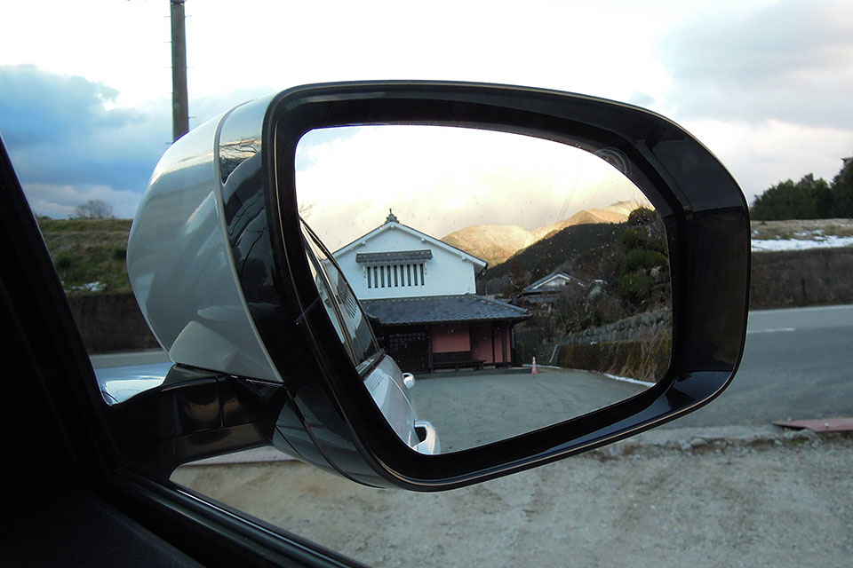 ドア（サイド）ミラーの電動調整が効かない・電動格納ができない原因と対処方法