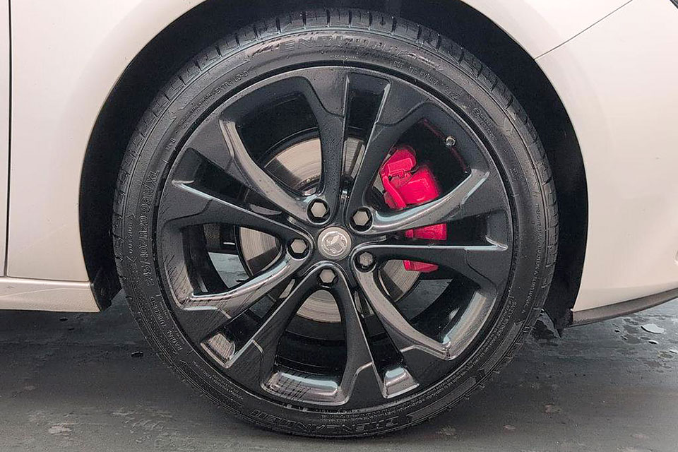 特選輸入車 Vol.714 ボクスホール カスケーダ 1.4i ターボ エリート 6MT（Vauxhall Cascada 1.4 Turbo Elite 6MT） | お洒落で実用的な4シーターカブリオレ｜イギリス中古車販売