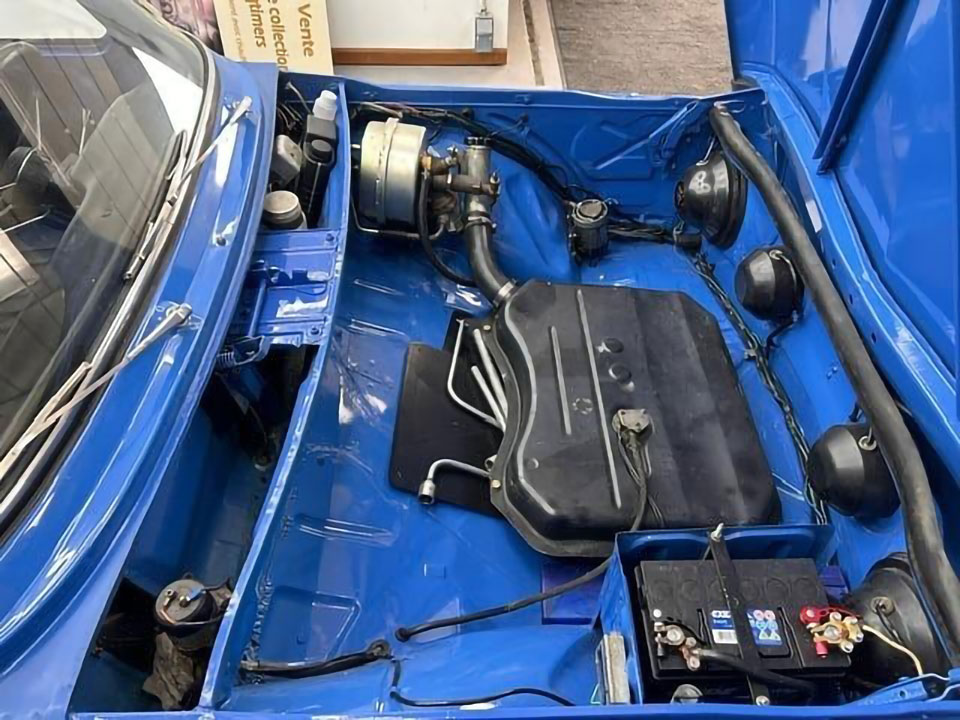 並行輸入中古車 Vol.718｜ルノー 8 ゴルディーニ R1135 1300（Renault 8 Gordini R1135 1300）｜魔術師が手掛けたフレンチ・ラリーレジェンド｜フランス在庫車販売