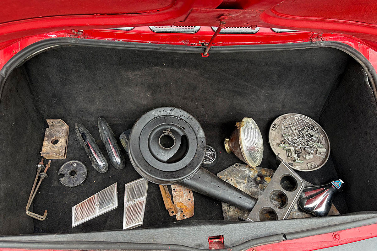 特選輸入車 Vol.719 マトラ 530 LX（Matra 530 LX） | ミサイルの名を冠した2+2ミドシップスポーツ｜ドイツ在庫車販売