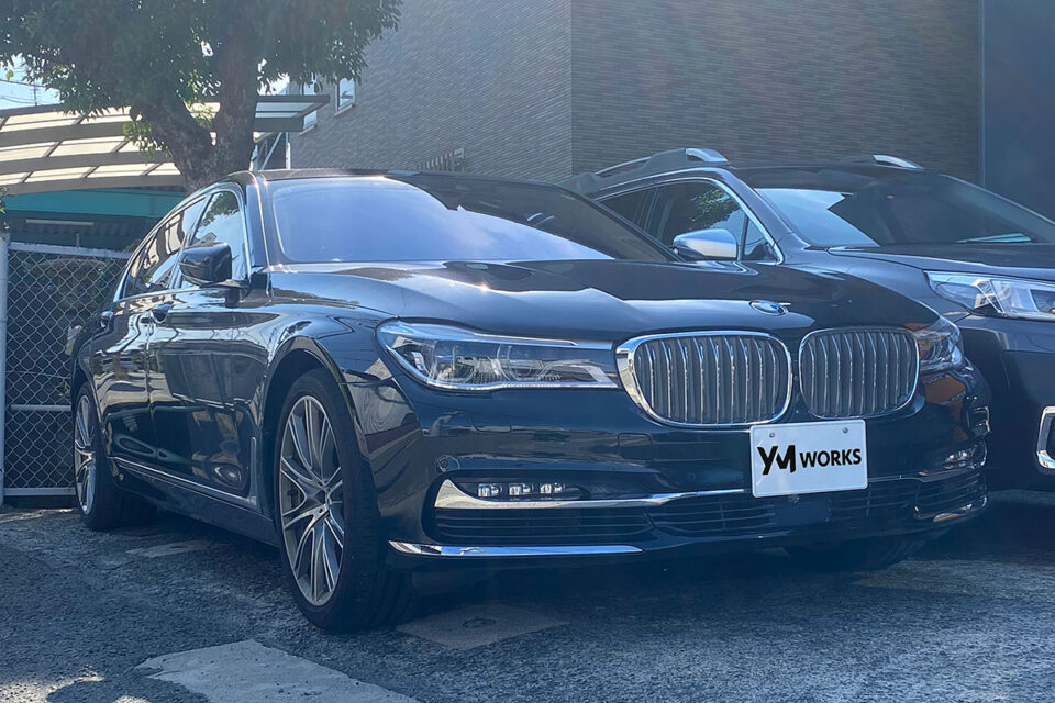 BMW 750iL(BMW 750iL)の車検 | 大阪府吹田市のY様