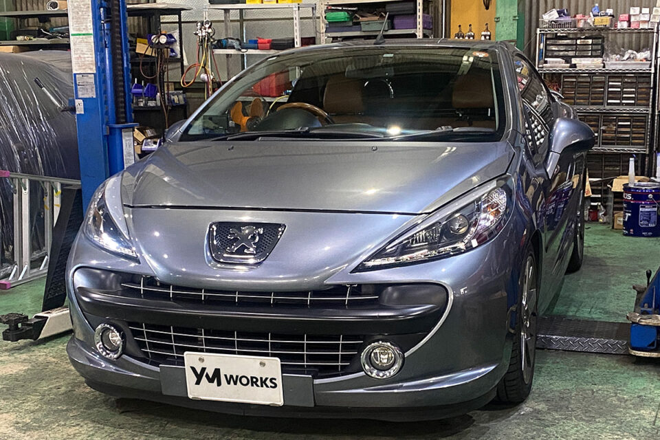 プジョー 207CC GT（Peugeot 207CC GT）のエンジンオイル交換｜大阪府東大阪市のN様
