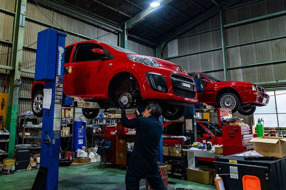 ▶ 正規ディーラーの車検見積もり、無料診断します。