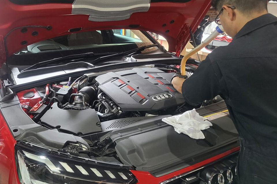 エンジンオイル交換