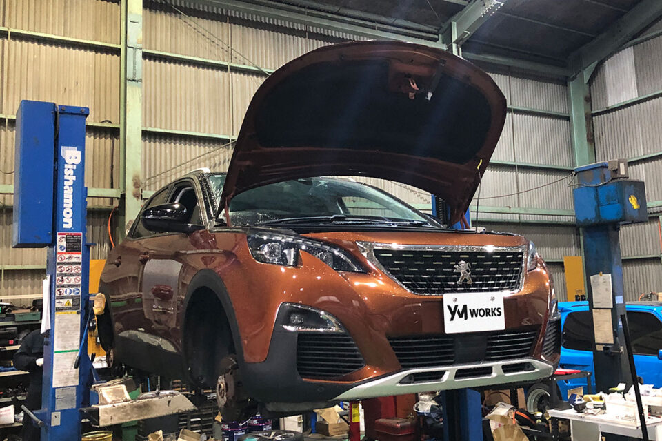 プジョー 3008(Peugeot 3008)の12ヶ月定期点検 | 大阪府堺市のK様